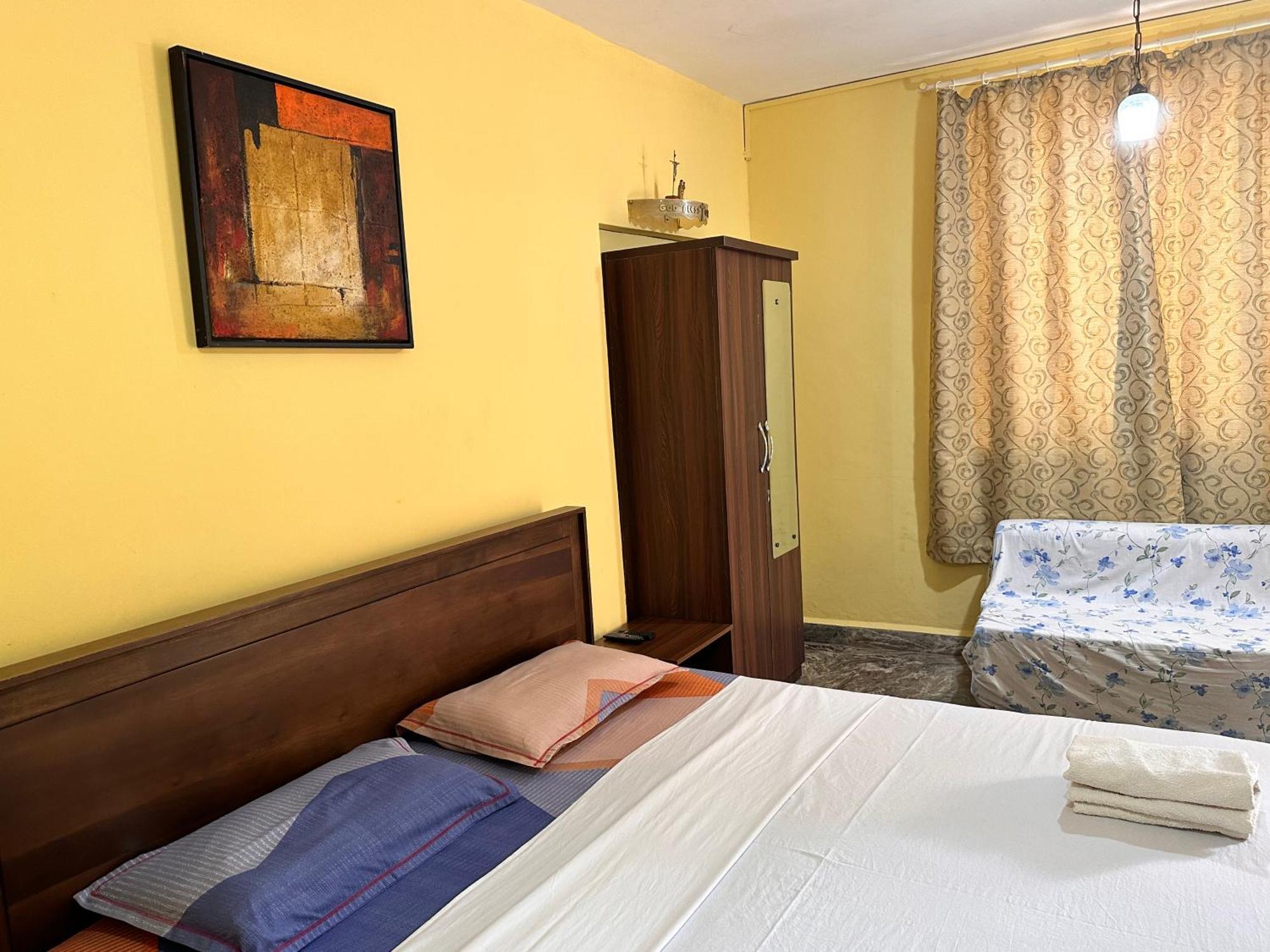 James Guesthouse Bogmalo Bagian luar foto