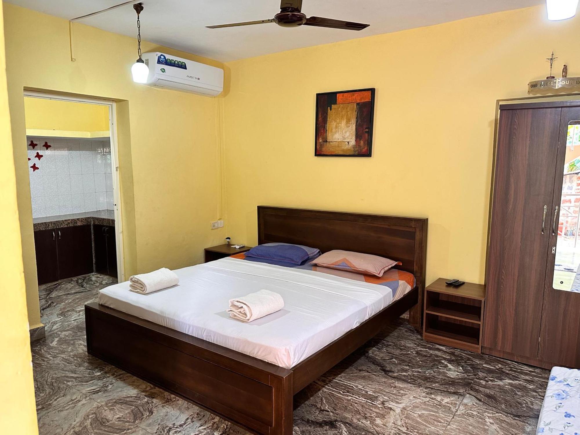 James Guesthouse Bogmalo Bagian luar foto