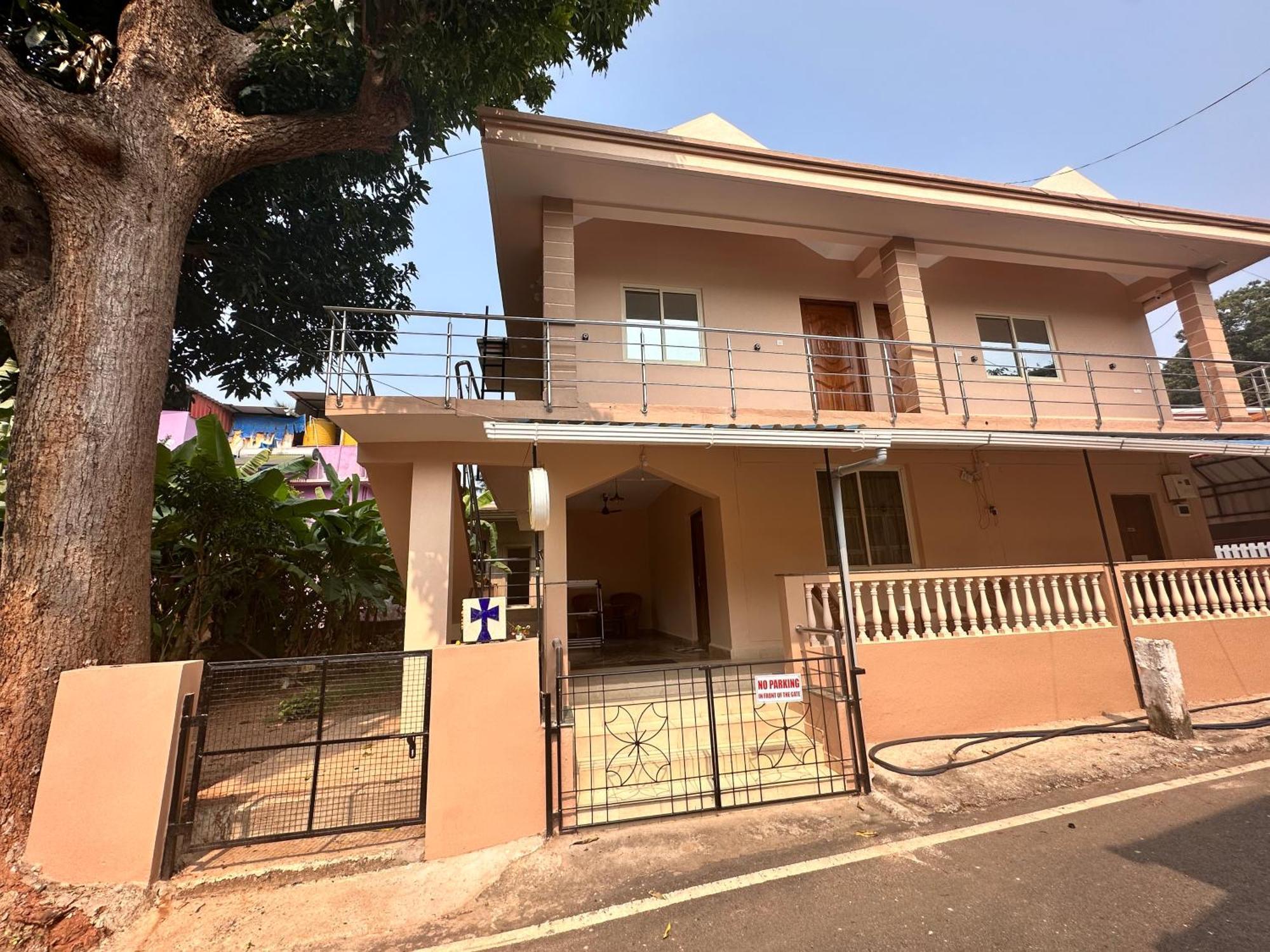 James Guesthouse Bogmalo Bagian luar foto