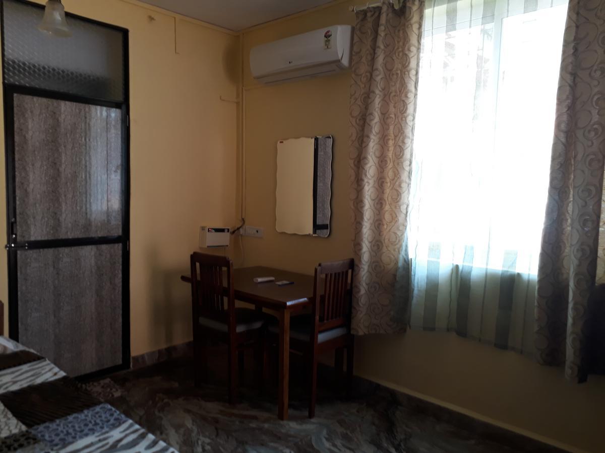 James Guesthouse Bogmalo Bagian luar foto